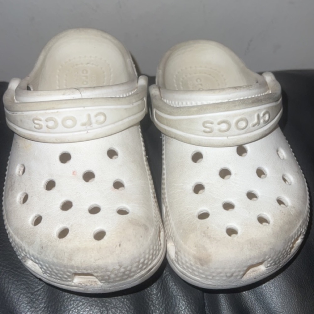 White Croc’s 8c
